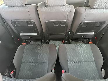 приём катализатора: Toyota Avensis Verso: 2004 г., 2 л, Механика, Дизель, Минивэн — 6