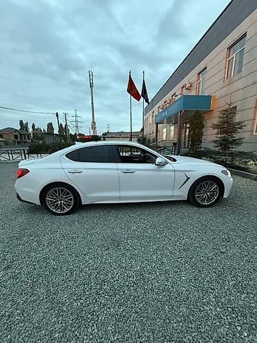 салон g30: Genesis G70 — интерьер бизнес-класса - Роскошный салон из коричневой — 6