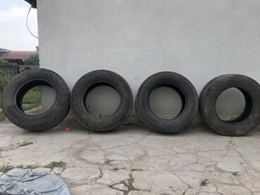 Шины: Шины 285 / 60 / R 18, Лето, Б/у, Комплект, Внедорожные (АТ/МТ), Maxxis