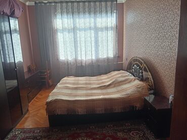 Köhnə tikili: Bakı, 6-cı mikrorayon, 3 otaqlı, Köhnə tikili, m. Nəsimi, 70 kv. m — 12