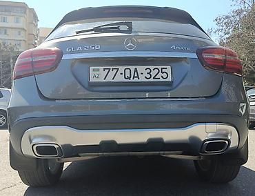 sprinter oturacaqlar: Mercedes-Benz GLA 250 4MATIC - Kuzov: kompakt premium krossover, gri — 6