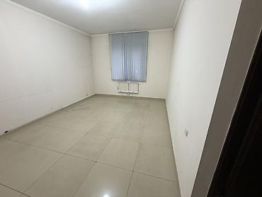 офис центр: Аренда офисов, 140 м², В жилом комплексе, С отдельной кухней — 2