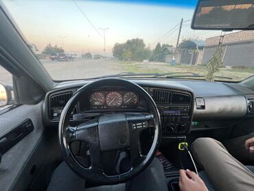 Volkswagen: Volkswagen Passat: 1991 г., 2 л, Механика, Бензин, Седан — 9