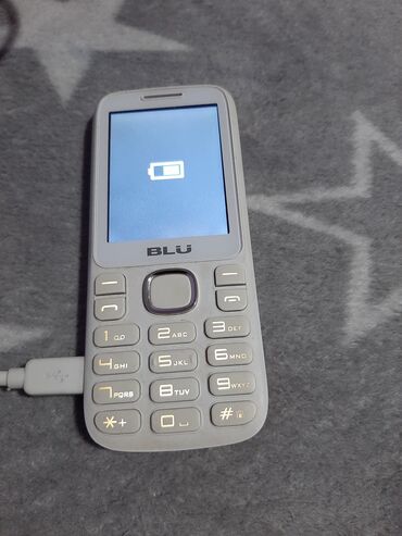 Ostali mobilni telefoni: Telefon BLU ispravan telefon radi na sve mreze,telefon prima dve na lalafo.rs — 14 Ostali mobilni telefoni: Telefon BLU ispravan telefon radi na sve mreze,telefon prima dve — 14