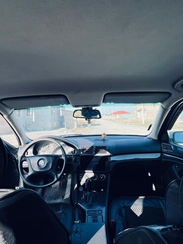 срочно продам авто в связи с переездом: BMW 5 series: 2002 г., Автомат, Бензин, Седан