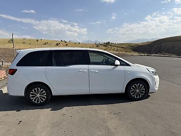 Частная аренда авто: Сдаю в аренду Rent cars Внедорожники и -Toyota Sequoia 05-08 годов — 26