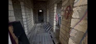 bakıda: 3 otaqlı, 110 kv. m, Kredit yoxdur, Təmirsiz — 6