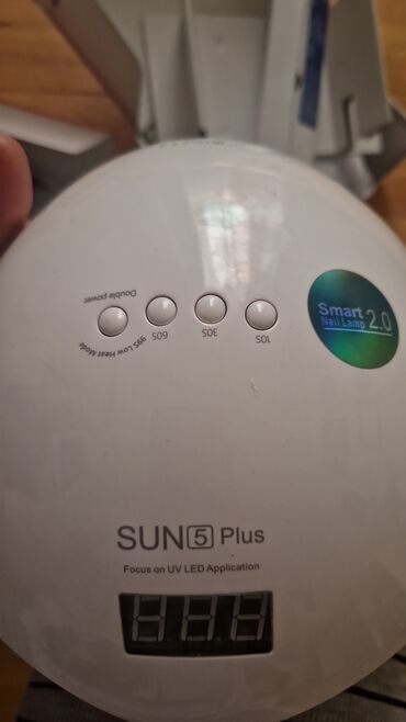 lak qurudan: Dırnaqlar üçün nəzərdə tutulmuş bu "Smart Nail Lamp 2.0" markalı UV