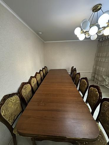 банкетный стол: Продам хороший добротный большой обеденный/банкетный комплект: длинный — 1