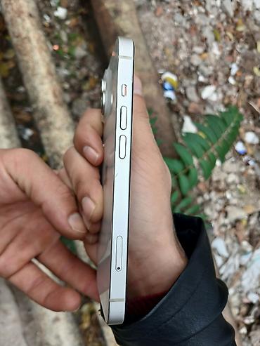 iphone 14 sade: IPhone 14, Ağ, Face ID — 4