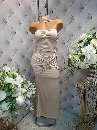 mini torbice: Elegantna duga haljina bez bretela sa draperijom - Model: uska, maxi — 1