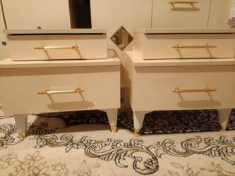 угловой туалетный столик: Спальный гарнитур