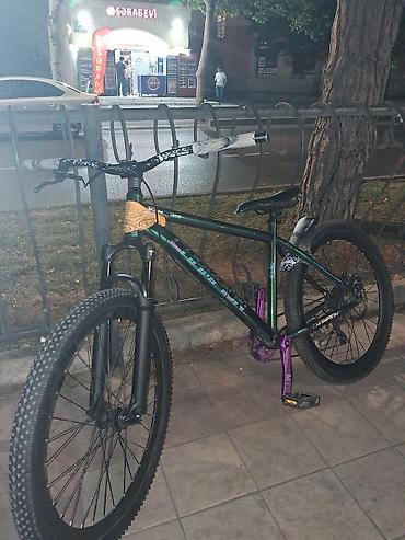 İdman velosipedləri: Dirt/Street velosiped – Thrill Champyun DJ Texniki xüsusiyyətlər: - — 5