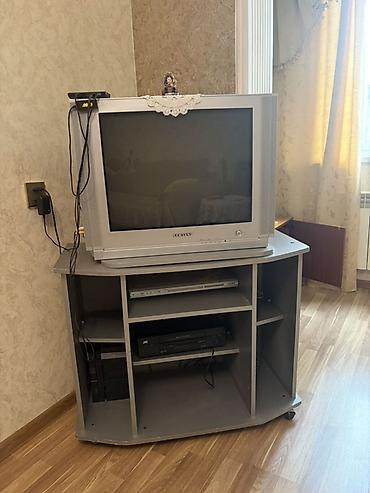 Televizorlar: İşlənmiş Televizor Samsung 32" Ünvandan götürmə — 2