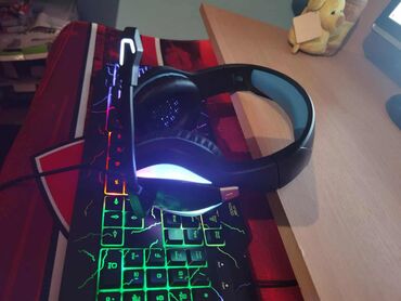 Zvučnici, slušalice i mikrofoni: Gejming slušalice sa LED osvetljenjem i mikrofonom - Preko ušiju — 9