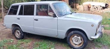 лада 21014: ВАЗ-2102, 1974 года выпуска, универсал, коробка механика - 06