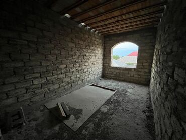 Həyət evləri və villaların satışı: 8 otaq, 376 kv. m, Təmirsiz — 15