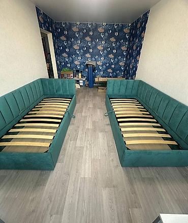 односпальные диваны кровати: Угловые односпальные кровати с мягким изголовьем и бортами Описание — 3