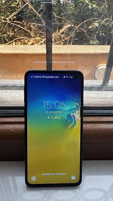 quba ikinci el: Samsung Galaxy S10e, 128 GB, rəng - Qara, Düyməli, Sensor, Barmaq izi — 3