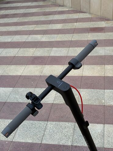 Elektrikli samokatlar: Elektrikli skuter – Pro seriyası - Güclü ön amortizatorlu asqı — 3