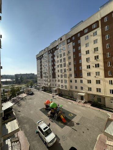 дом с мансардой: 3 комнаты, 100 м², Элитка, 4 этаж, Дизайнерский ремонт