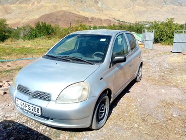 машина 250000: Toyota Vitz: 2000 г., 1 л, Механика, Бензин, Седан