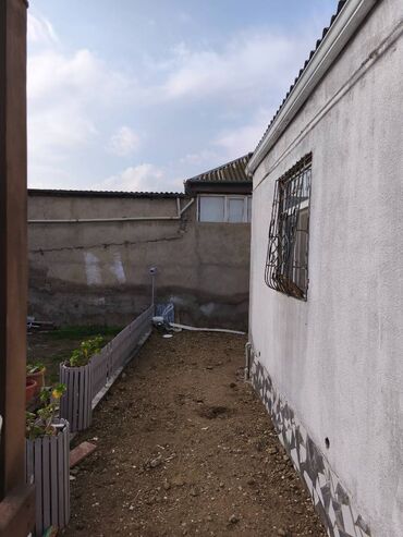 Həyət evləri və villaların satışı: Zabrat 4 otaqlı, 2 kv. m, Kredit yoxdur, Orta təmir — 2