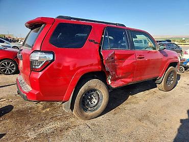 inter: Toyota 4Runner: 2024 г., 4 л, Автомат, Бензин — 4