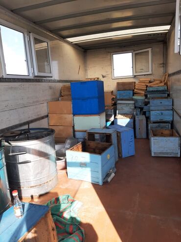 Digər kənd təssərüfat avadanlığı: Köçəri arıçılıq üçün komplekt trailer-karavanlar və avadanlıqlar - Üç — 15