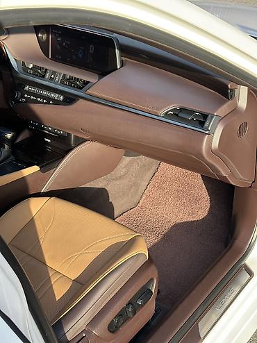 Lexus: Lexus ES: 2019 г., 2.5 л, Вариатор, Гибрид, Седан — 17