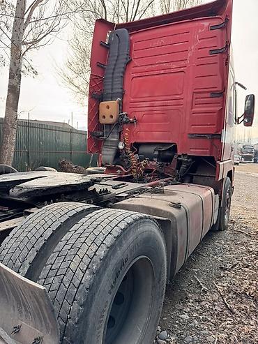 Тягачи: Тягач, Volvo, 1998 г., Без прицепа — 6