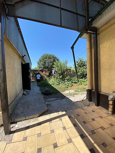 Продажа домов: 4 комнаты, 100 м², 8 соток, Нижняя Ала-Арча, Собственник — 3