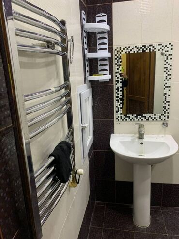 Yeni tikili: 3 otaqlı, Yeni tikili, m. Xalqlar Dostluğu, 100 kv. m — 11