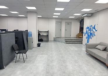 180: Аренда офисов, 180 м², 1 линия — 6