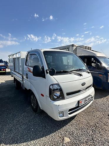Транспорт: Kia Bongo (K2500/K2700) бортовой малотоннажный грузовик - Кабина — 2