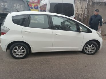 Honda: Honda Jazz: 2009 г., 1.3 л, Робот, Бензин, Универсал