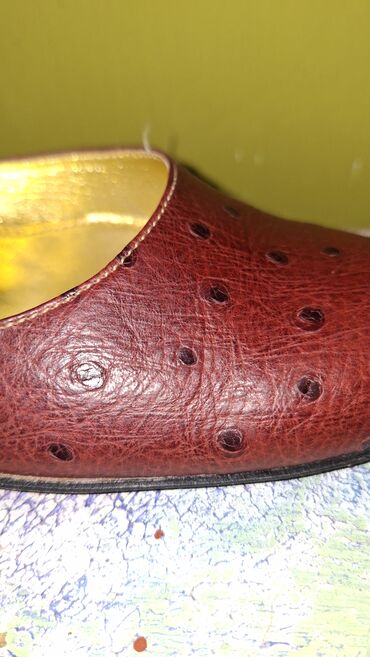 Salonke: Salonke, 40 — 11