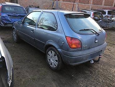 moj auto: FORD FIESTA 1.8 2002. GOD. - KOMPLETAN AUTO U DELOVIMA | Polovni — 9