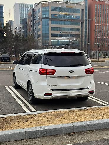 Kia: Kia Carnival: 2019 г. — 5