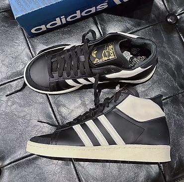 ботинка бу: Мужские кроссовки, 42, Adidas, Б/у, цвет - Черный — 2