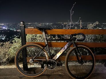 титановые диски велосипед: Шоссейный велосипед