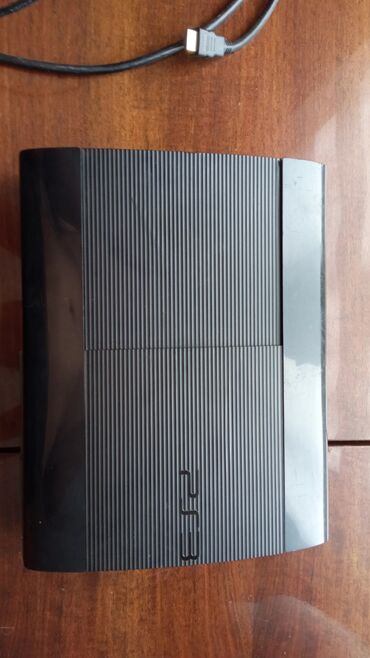 PS3 (Sony PlayStation 3): Bidene Prablemi pultu yoxdu onuda razılasariq pulu. İcinden Cixariq