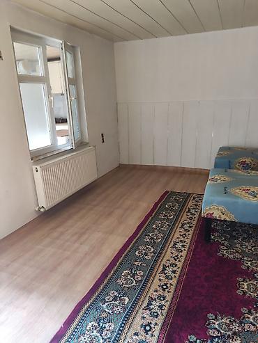 aaaf park xirdalan: Yeni Ramanıda kirayə ev. komunal daxil. yalnız işiq pulu.Paltar yuyan — 7