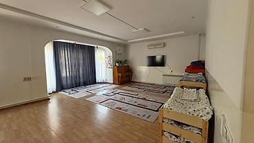 Продажа коттеджей и домов: 🏢 Продаётся коммерческое помещение — 248 м² 📐 Участок — 4,4 сотки — 28