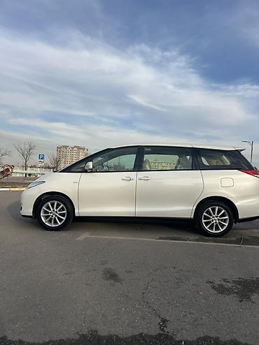 Toyota: Toyota Estima: 2019 г., 2.4 л, Автомат, Гибрид, Минивэн — 2