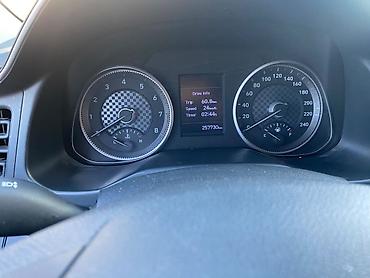 hongqi e: Hyundai Avante: 2020 г., 1.6 л, Автомат, Газ, Седан — 10