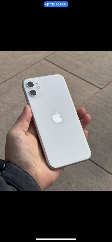 apple 5 white: IPhone 11, Б/у, 128 ГБ, Белый, Чехол, 74 %
