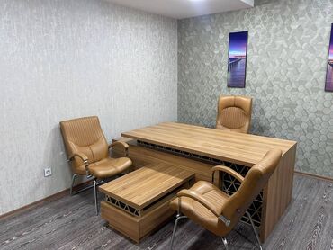 Ofislər: Xətai metrosunun arxasında, metroya piyada 7-8 dəqiqəlik məsafədə, 16 — 3