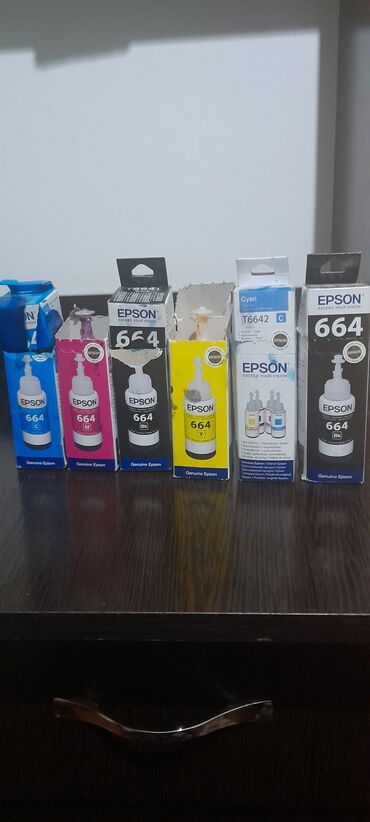 epson l3060: Продается краска оригинал Epson срок закончился в 2018г. Черный и