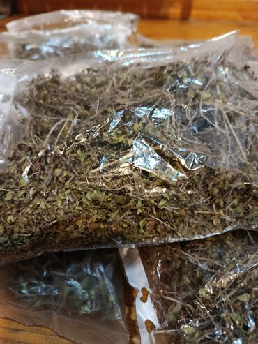 su bacoklari: Quru dağ keki otu – paketlənmiş - Təbii yığılmış və qurudulmuş dağ